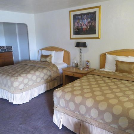 El Trovatore Motel Кингман Экстерьер фото