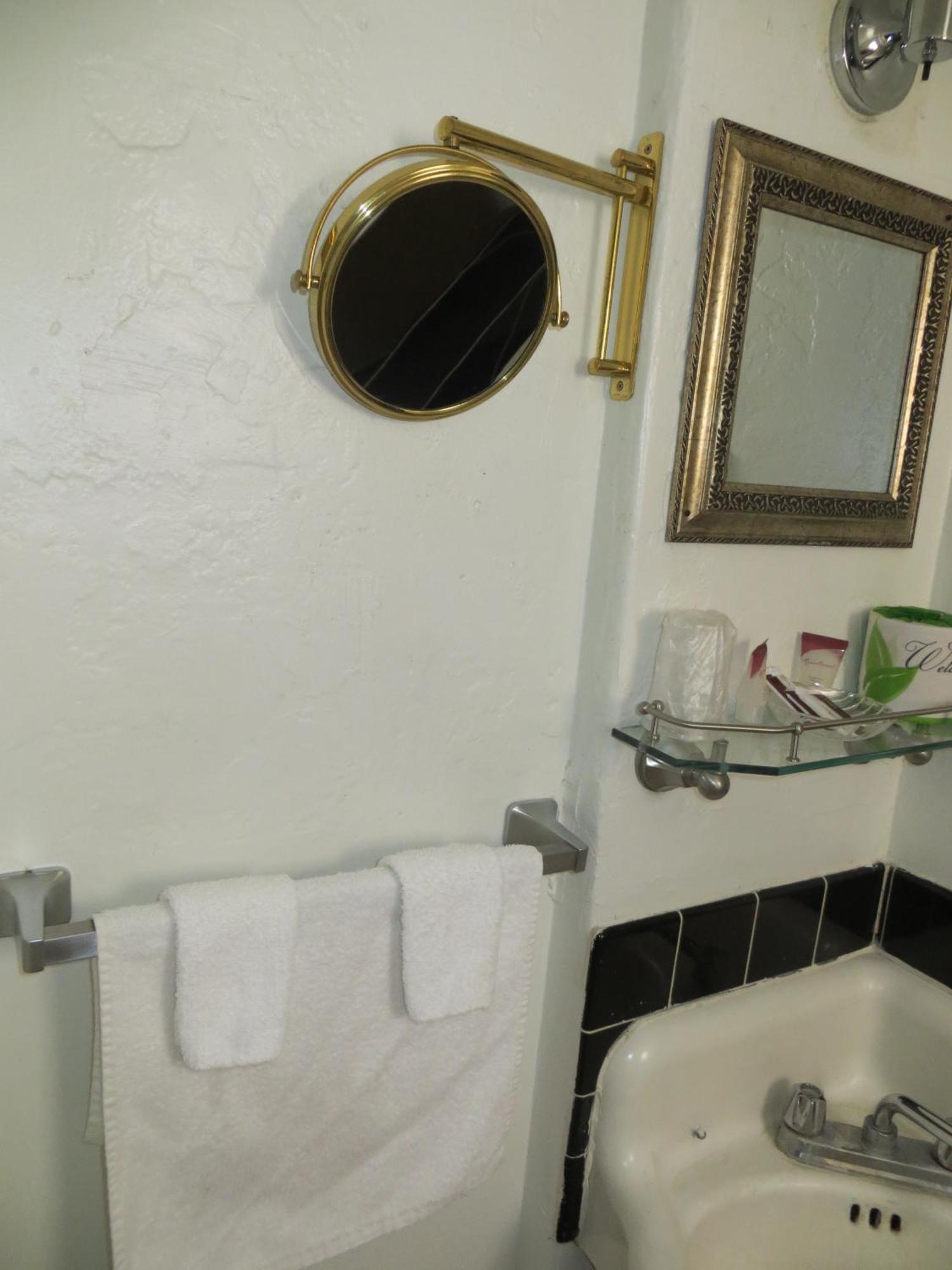 El Trovatore Motel Кингман Экстерьер фото